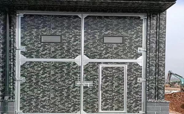 渭源工业平开门