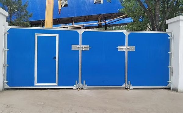 渭源工业平开门