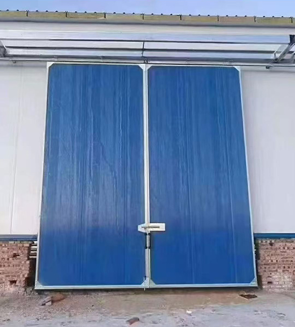 渭源工业门在大型仓储物流通道中的应用实例